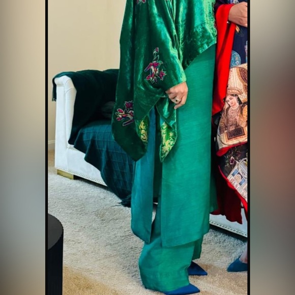 COPY - AmbriAhil - Picture 4 of 4